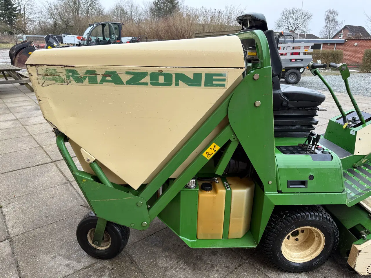 Billede 4 - Amazone ph125 vertikalskærer og klipper i en 