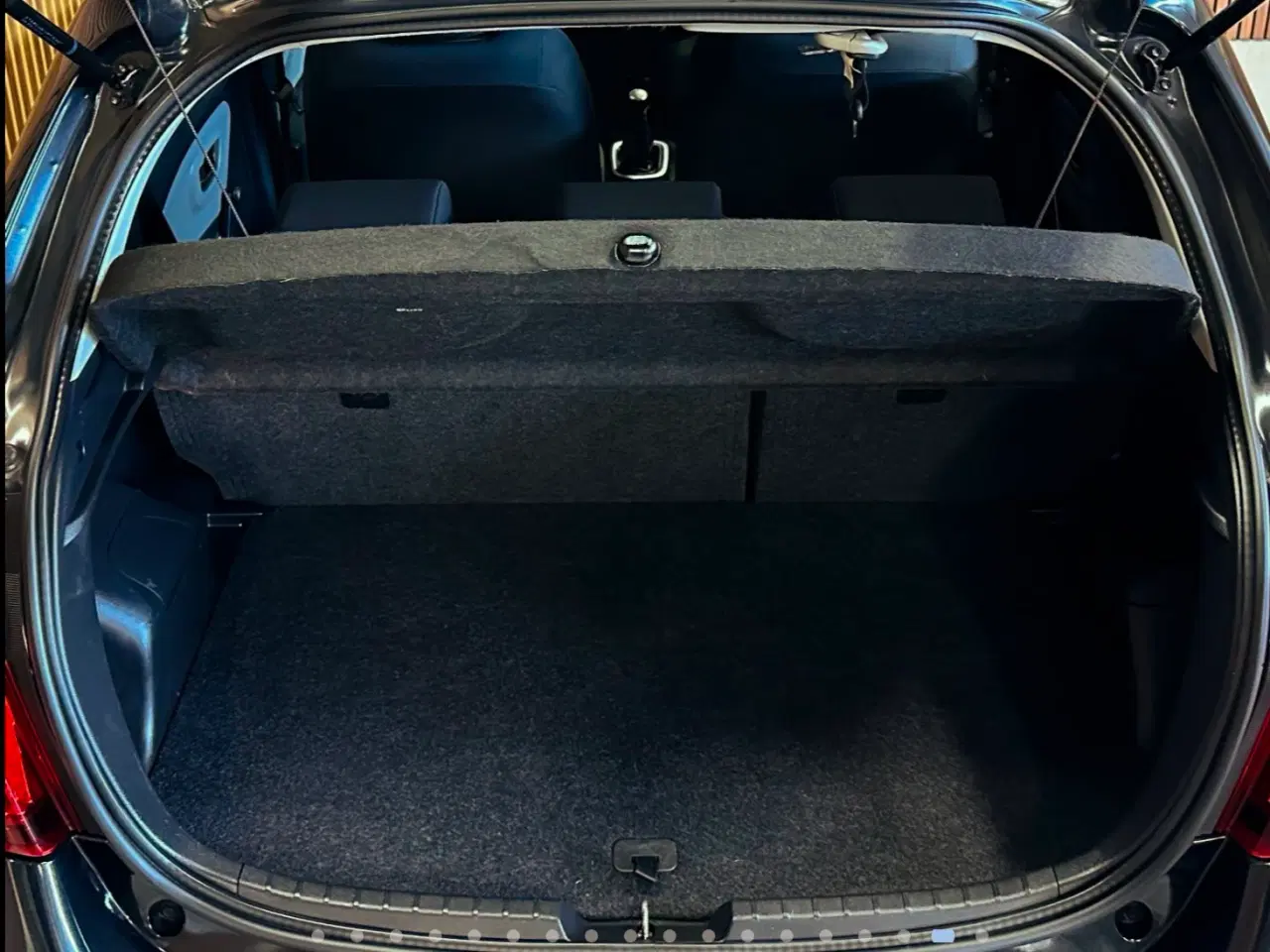 Billede 6 - Toyota Yaris 1.0VVTI årg. 2016