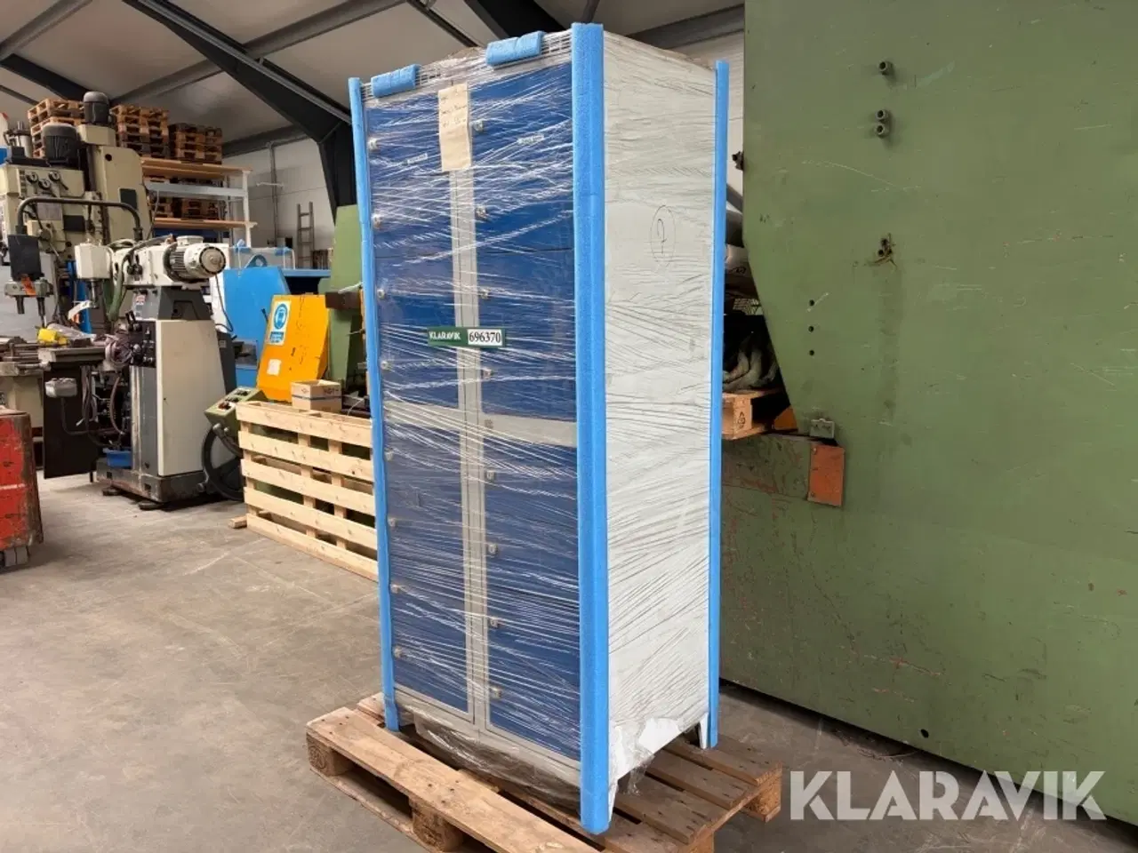 Billede 1 - Værkstedsskabe