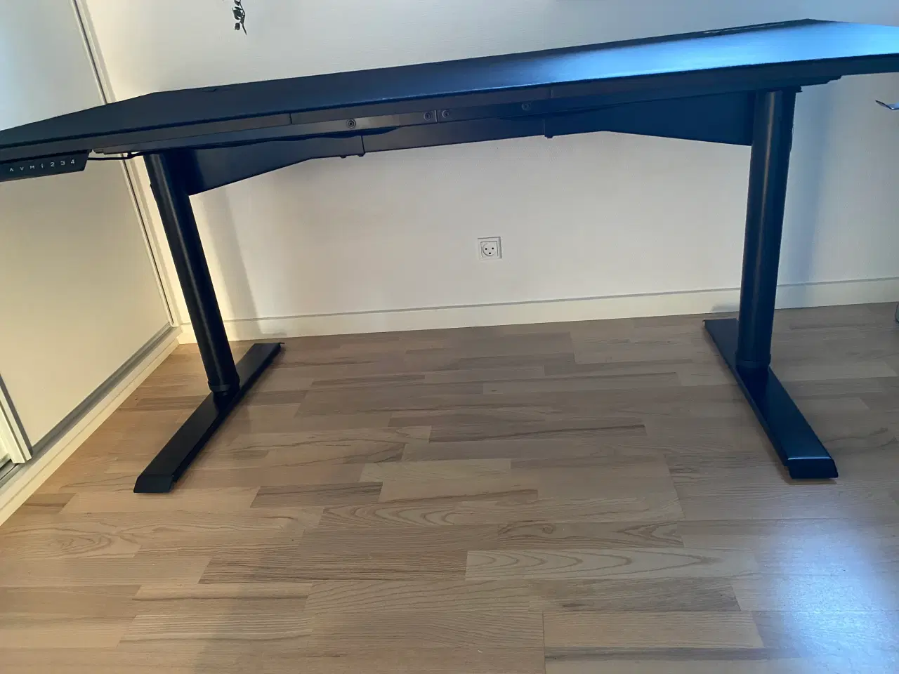 Billede 2 - Arozzi Arena Moto Gaming Skrivebord - Sort