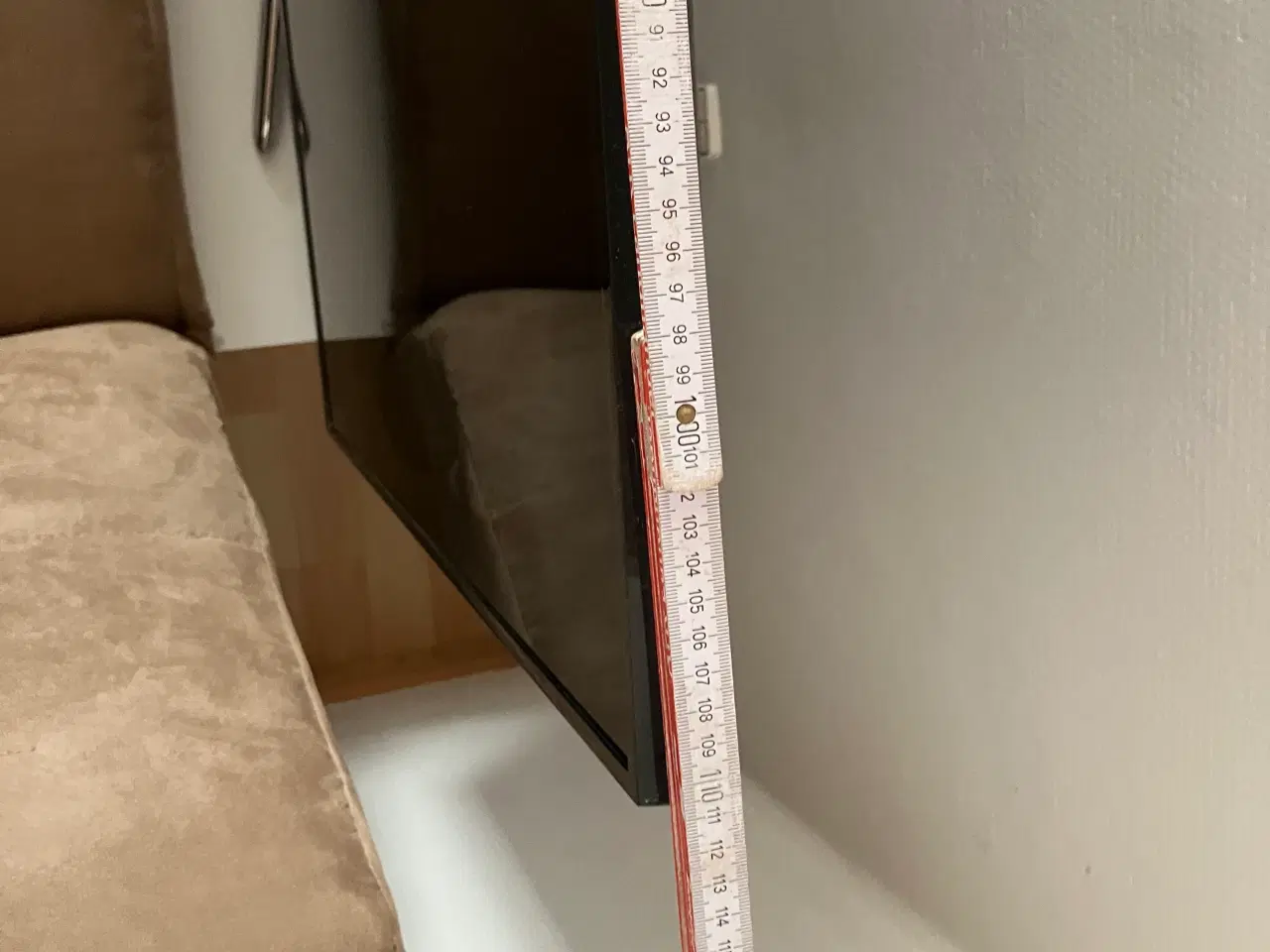 Billede 4 - TV til salg størrelse 110 bred 72,5 høj