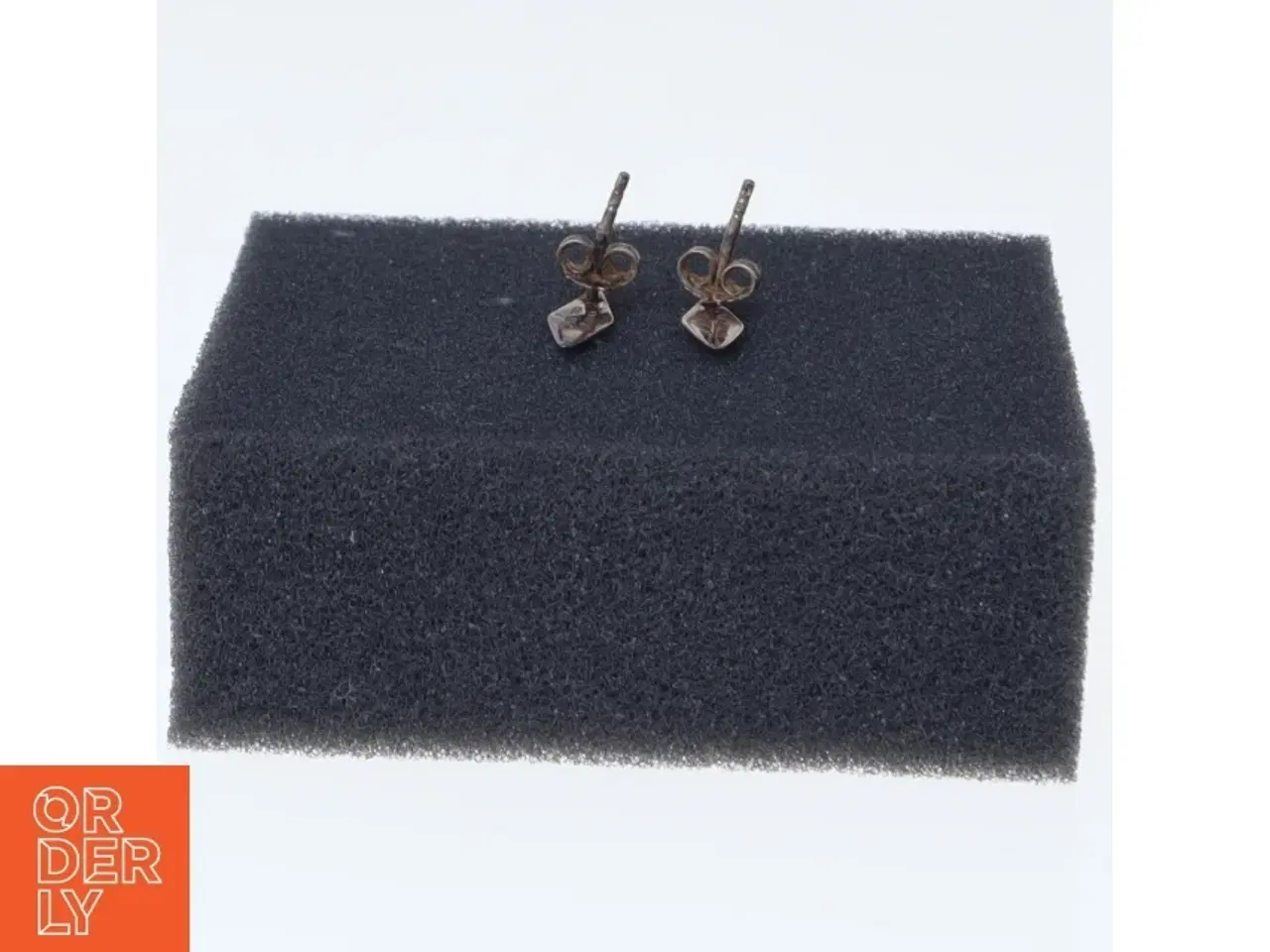 Billede 4 - Sølv ørestikker (str. 1,7 cm)