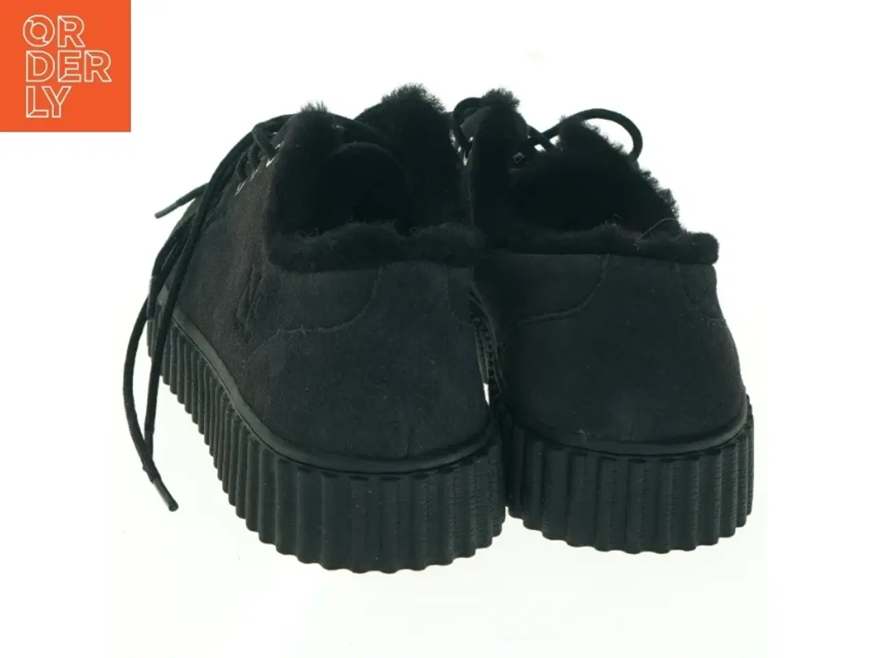 Billede 3 - Sorte pelsforede sko med snørebånd fra Nc Footwear (str. 37 )