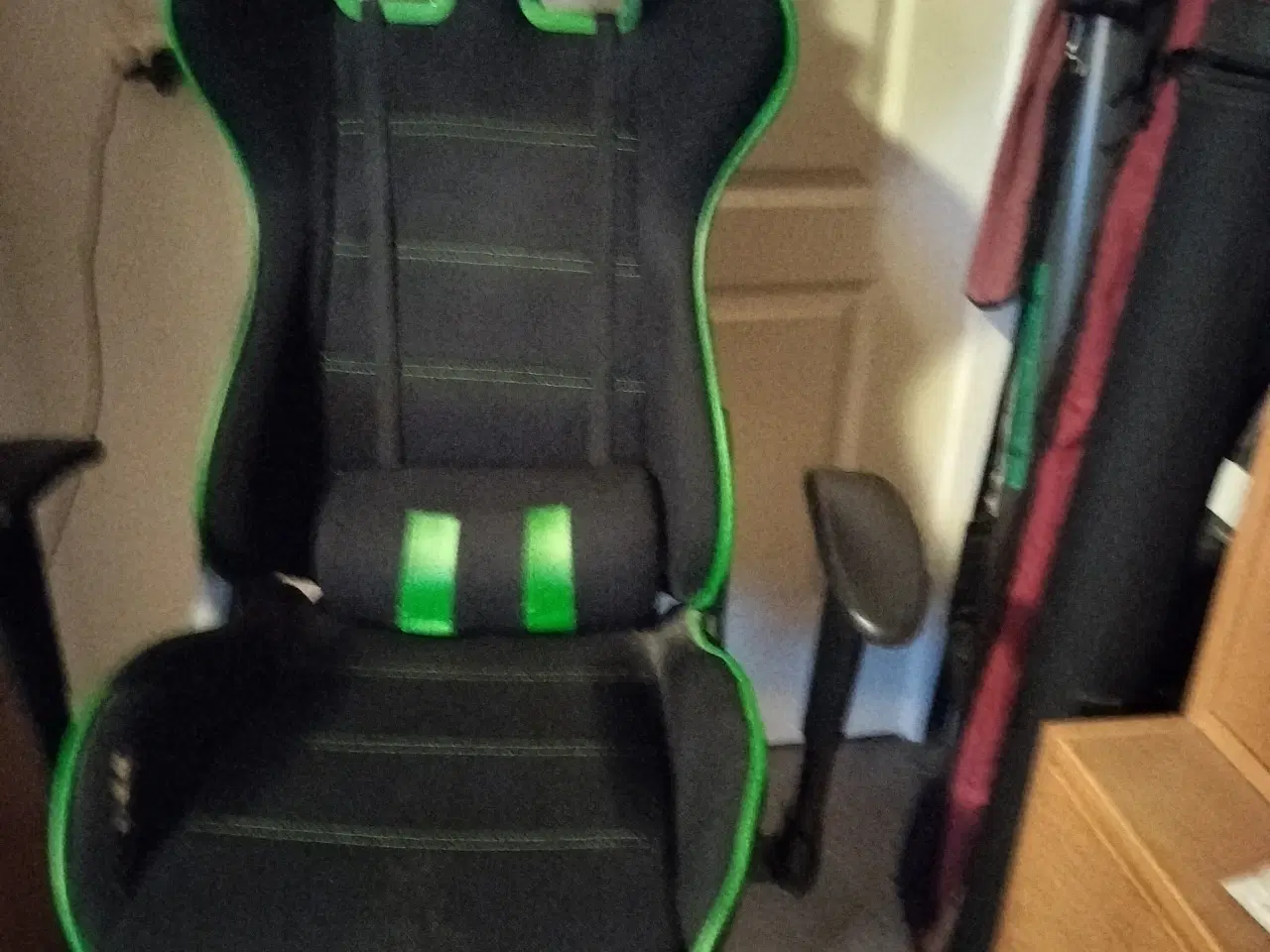 Billede 3 - Gamerstol - høj
