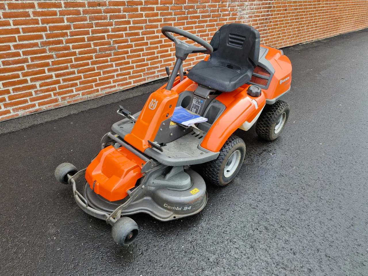 Billede 1 - Husqvarna R214TC m. 94cm