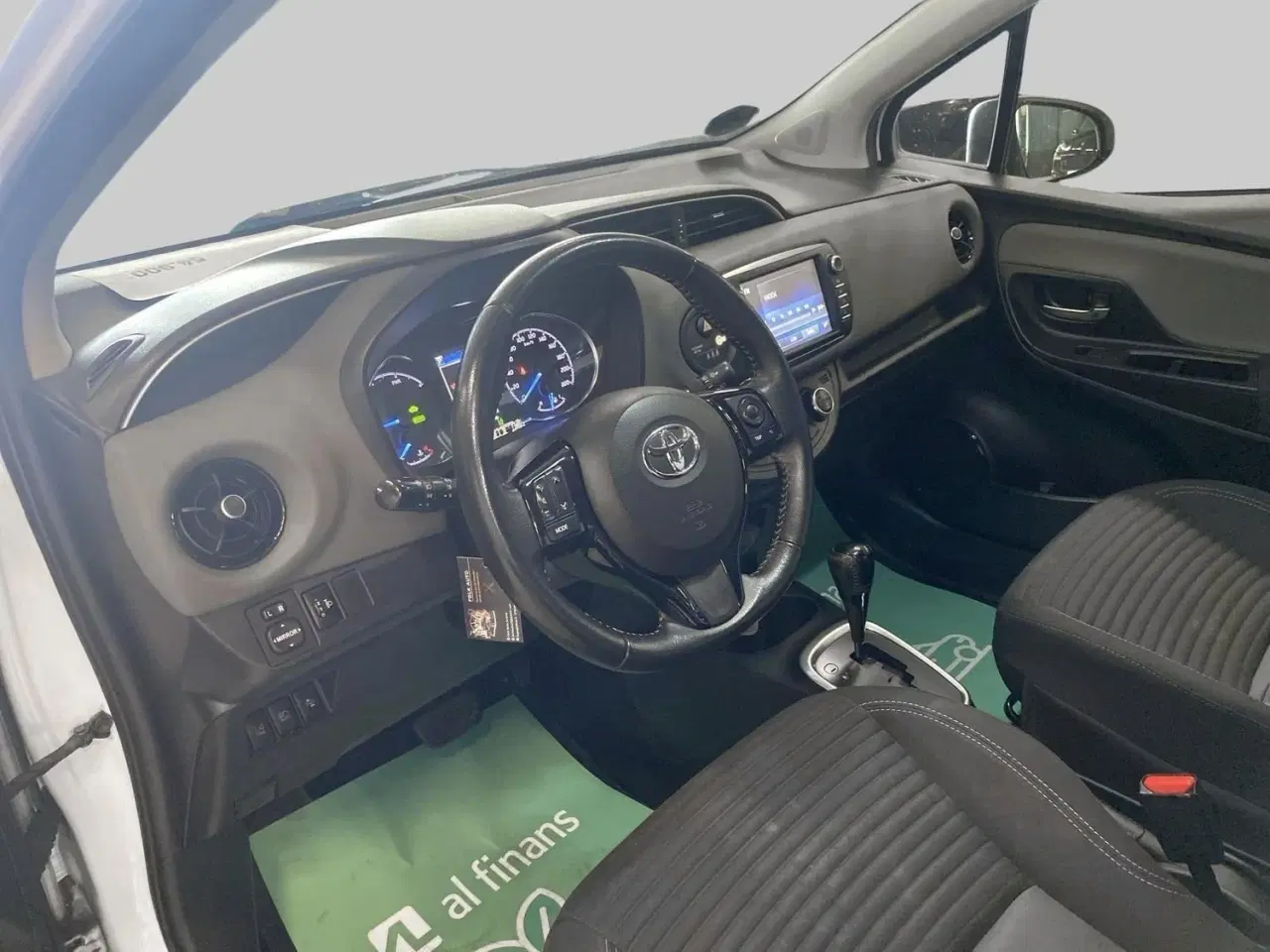 Billede 6 - Toyota Yaris 1,5 Hybrid H1 e-CVT Van