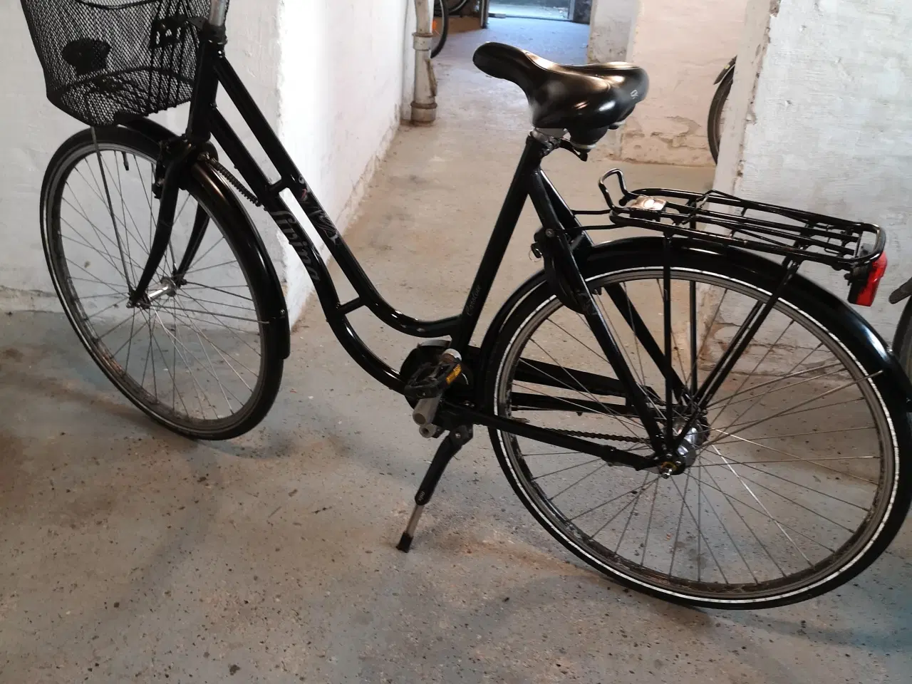 Billede 10 - Living 28" 56cm, 3gear ,lås med 1 nøgle , for -og 