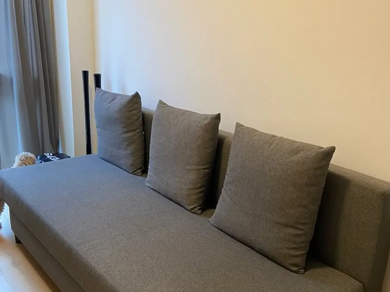Billede 3 - Sovesofa med opbevaring