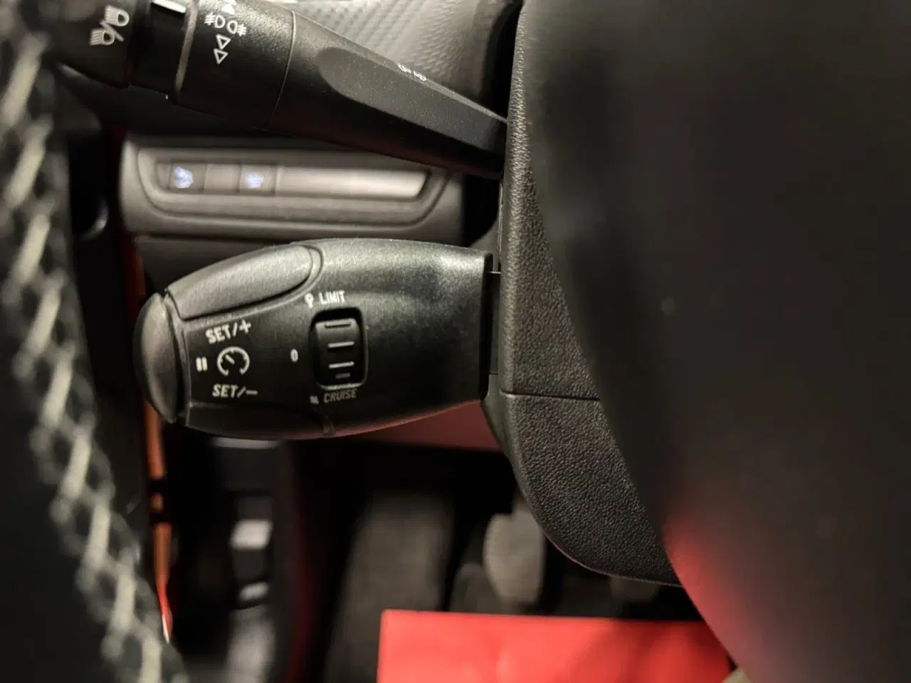Billede 12 - Peugeot 208 1,6 BlueHDi 100 Allure Sky