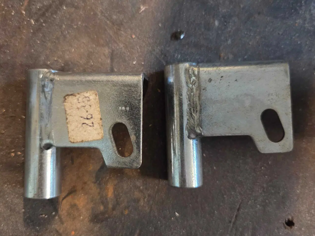 Billede 3 -  Puch MS 50. Ophæng til brenselyskontakt