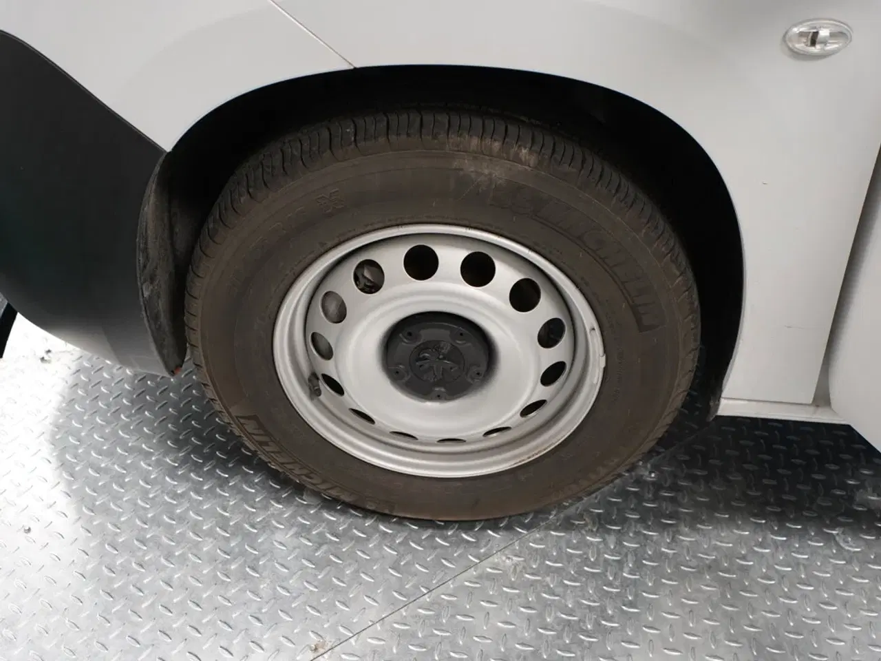 Billede 17 - 3 pers varebil - 136 HK – Automatgear – Ny 