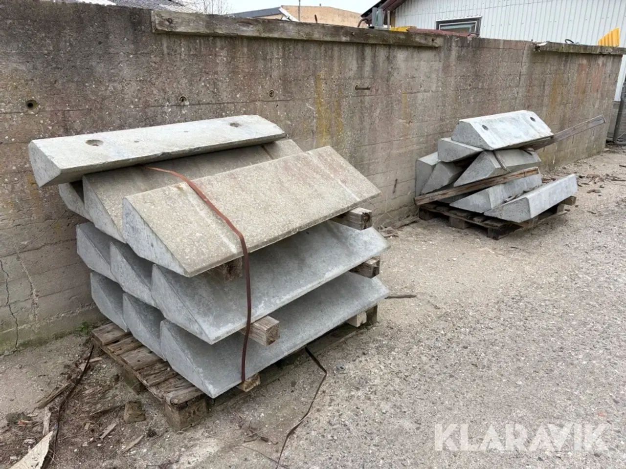 Billede 1 - Beton trappetrin 18 stykker