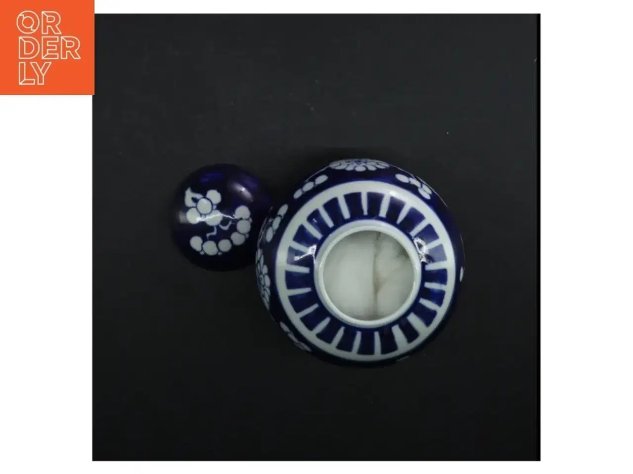 Billede 5 - Kinesisk blå-hvid porcelænskrukke (str. 16 cm)