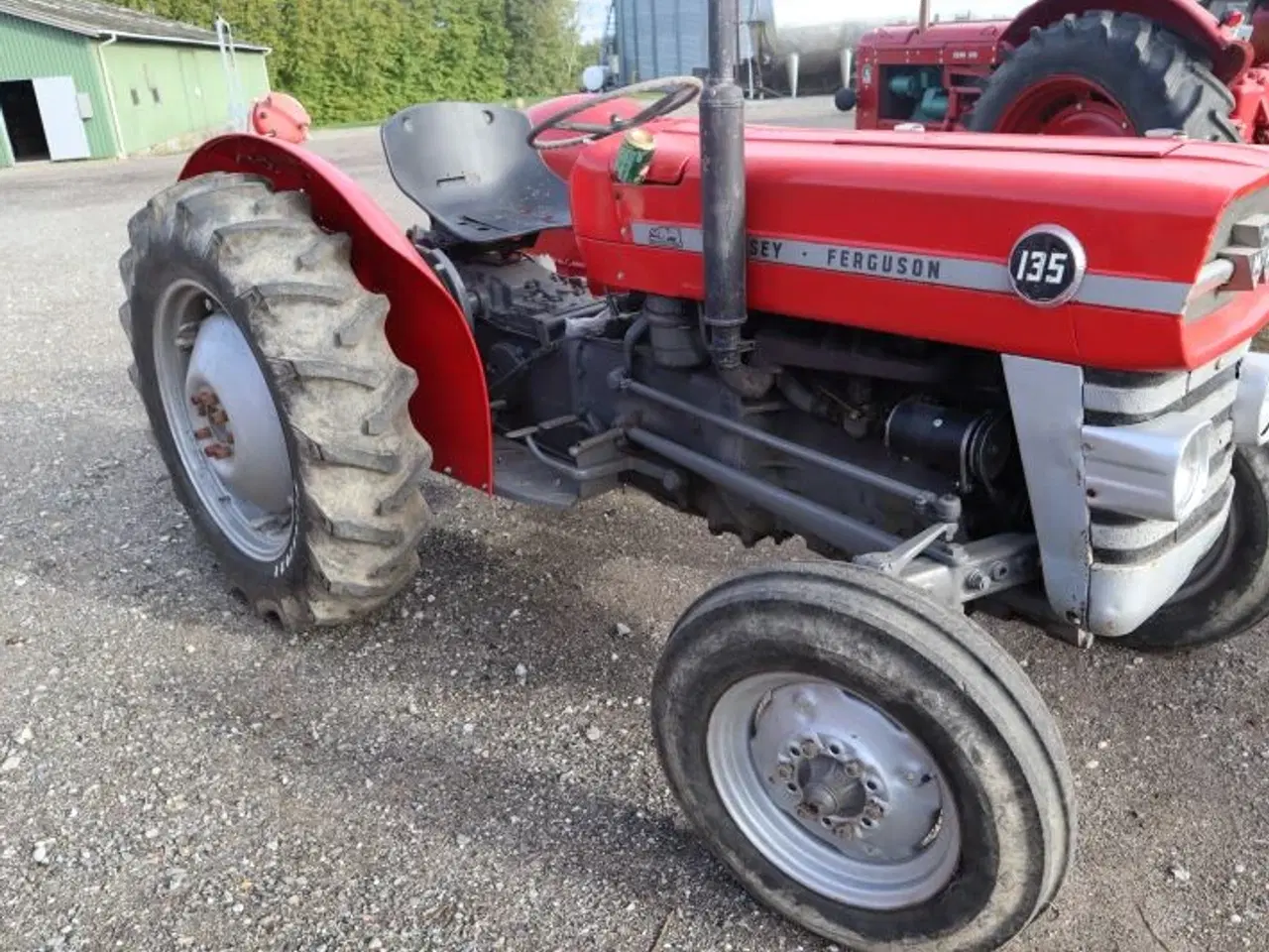 Billede 1 - Massey Ferguson 135 - benzin