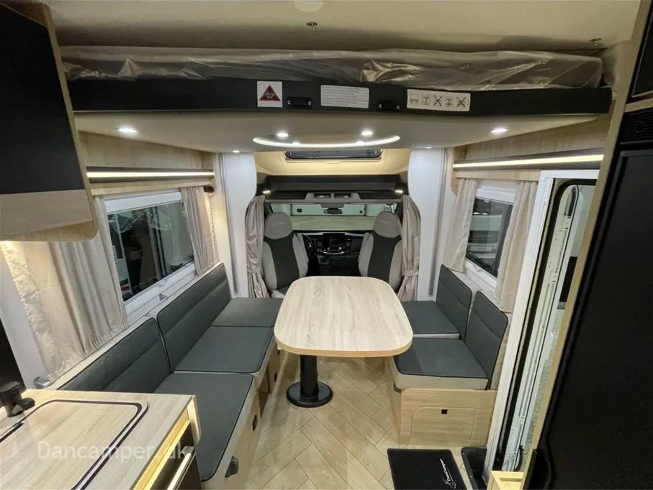 Billede 14 - 2026 - Chausson 650 Chausson 650 Titanium Line, Når stor rummelighed skal findes på den lille plads, 165HK med 8-trin aut.gear