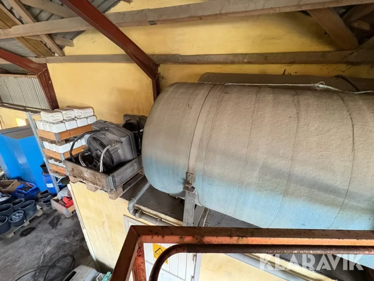 Billede 3 - Glasfibertanke 2500 liter 2 styk