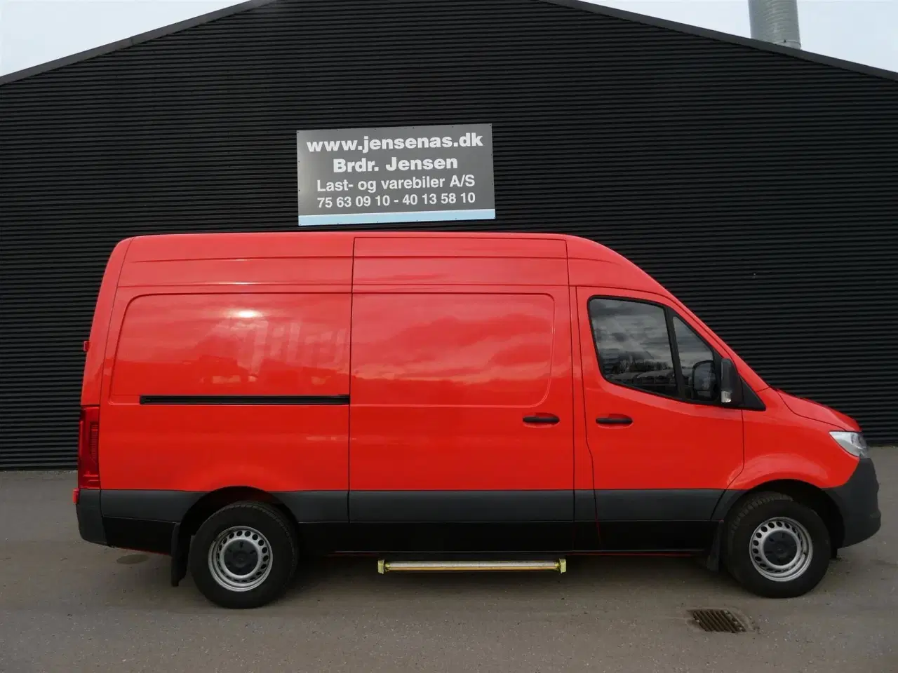 Billede 2 - Mercedes-Benz Sprinter 317 2,0 CDI A2 H2 RWD 9G-Tronic 170HK Van Aut.