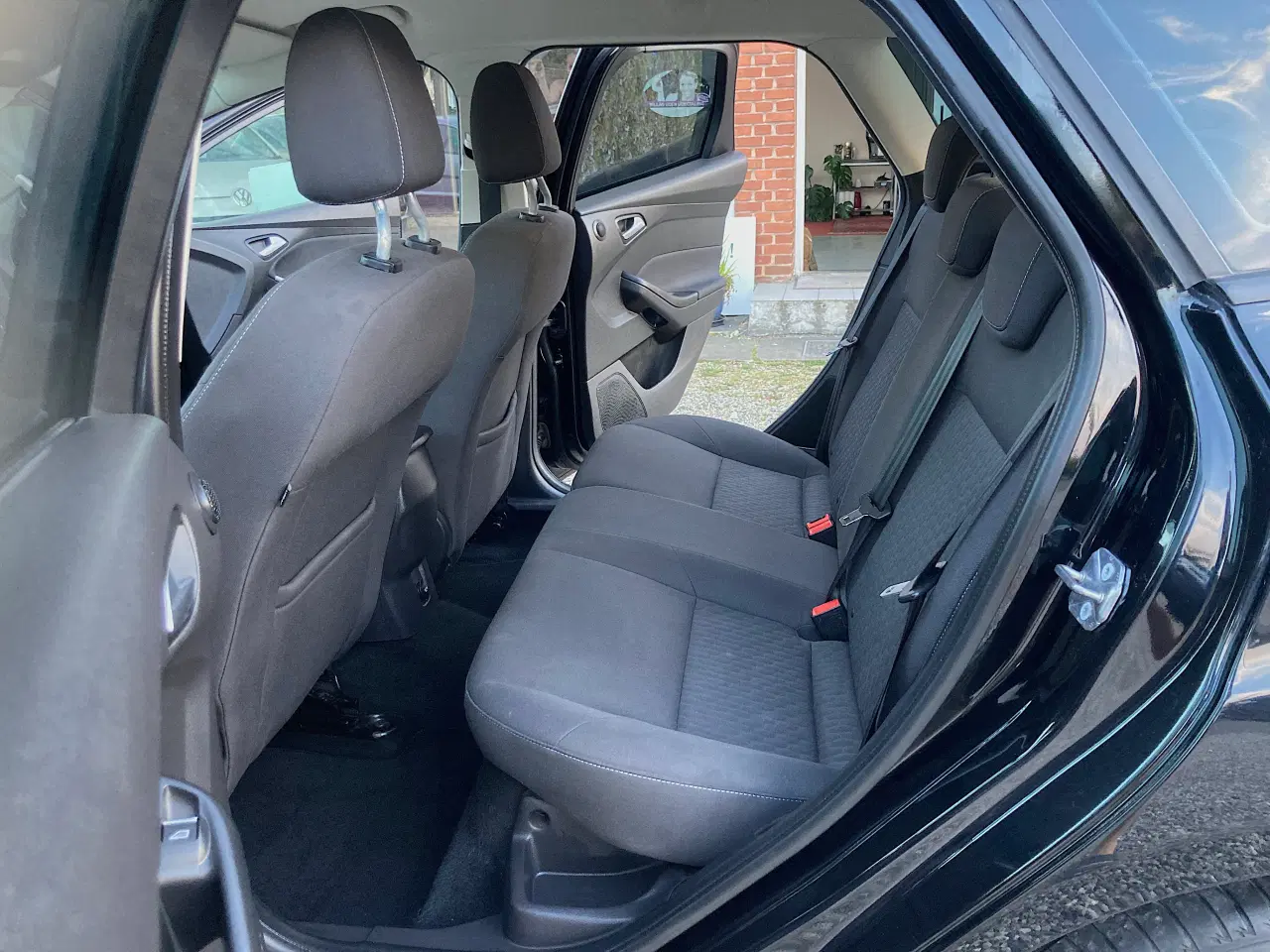 Billede 14 - Ford Focus Nysyn meget pæn og velholdt