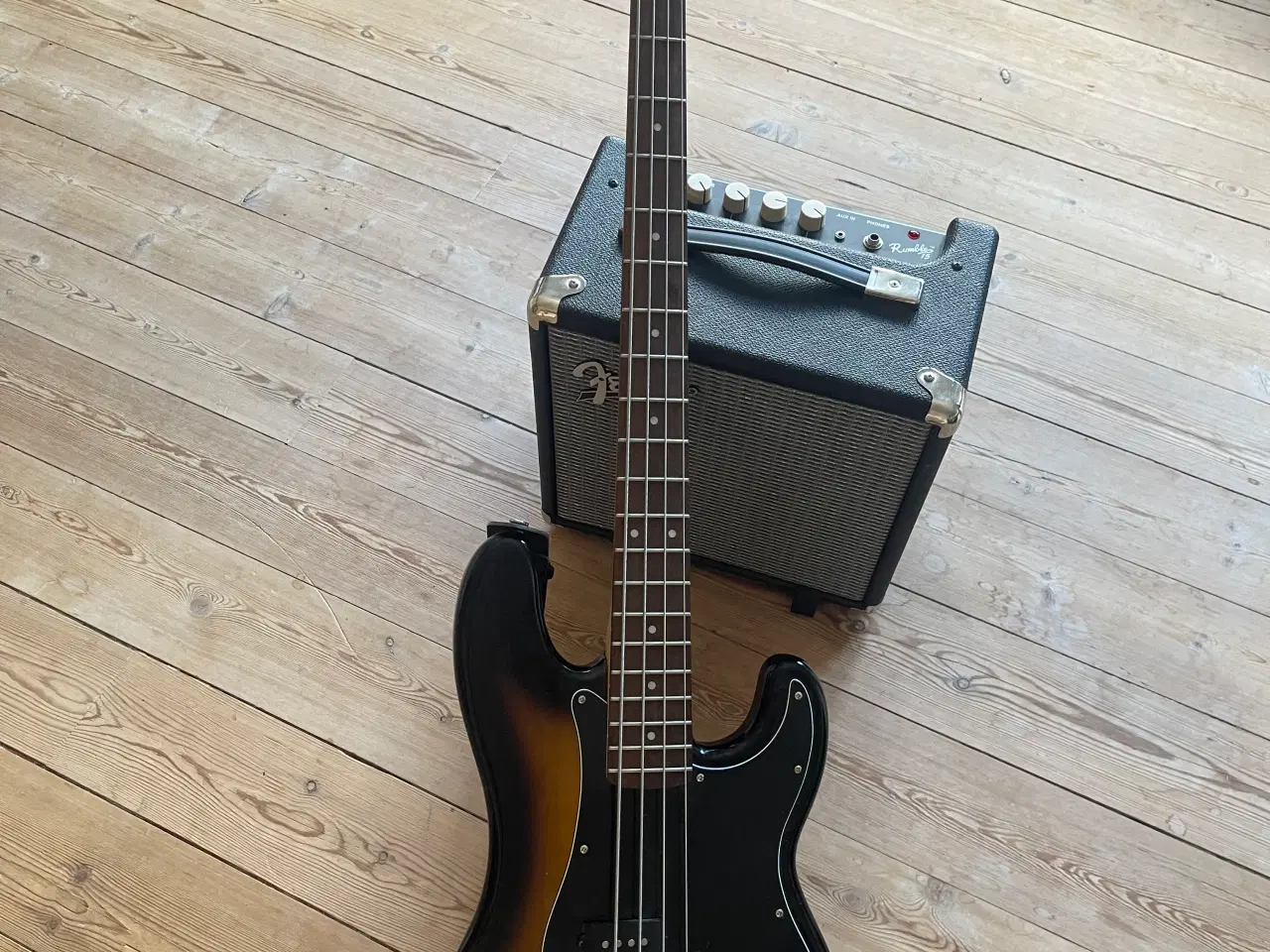Billede 4 - Ubrugt el-bas fra Squier, affinity PJ