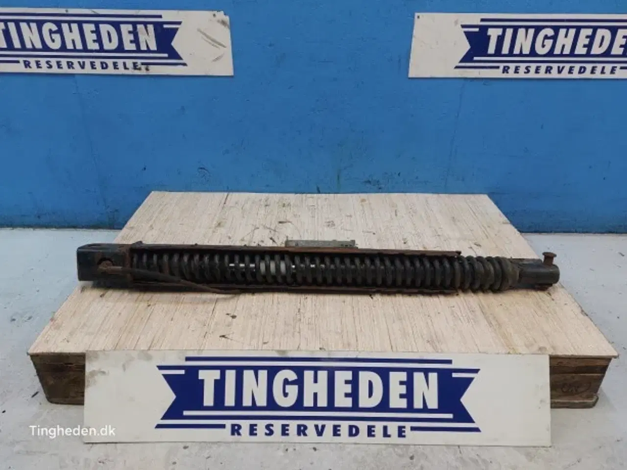 Billede 1 - New Holland BB940 Liftcylinder 84818223