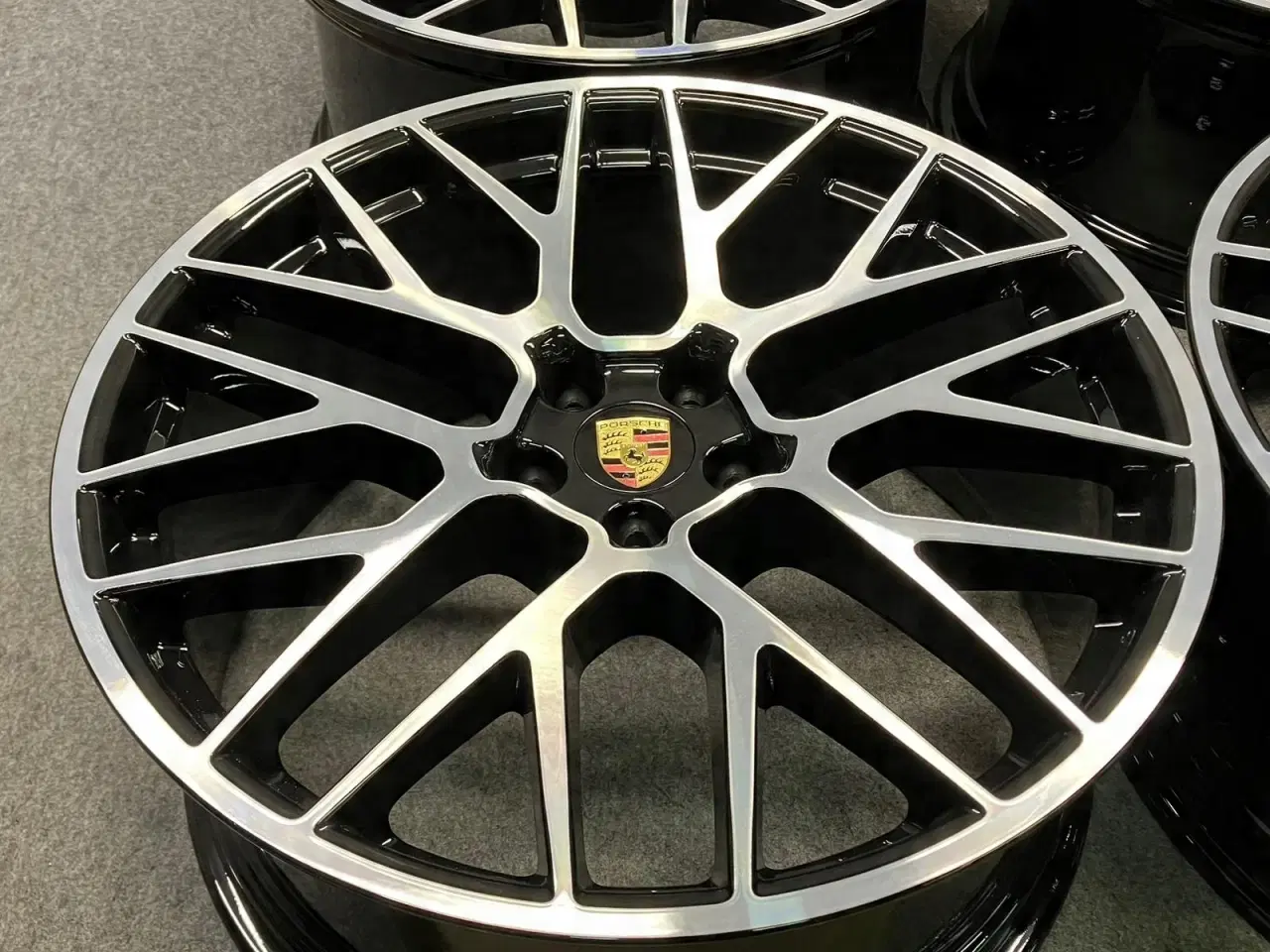 Billede 4 - ALUFÆLGE PORSCHE MACAN TURBO GTS 95B 21"