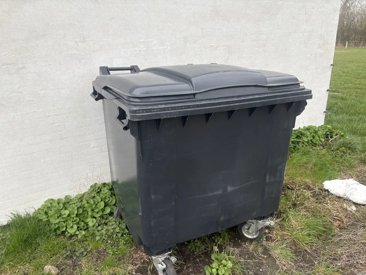 Billede 1 - Affaldscontainer  1200 liter 