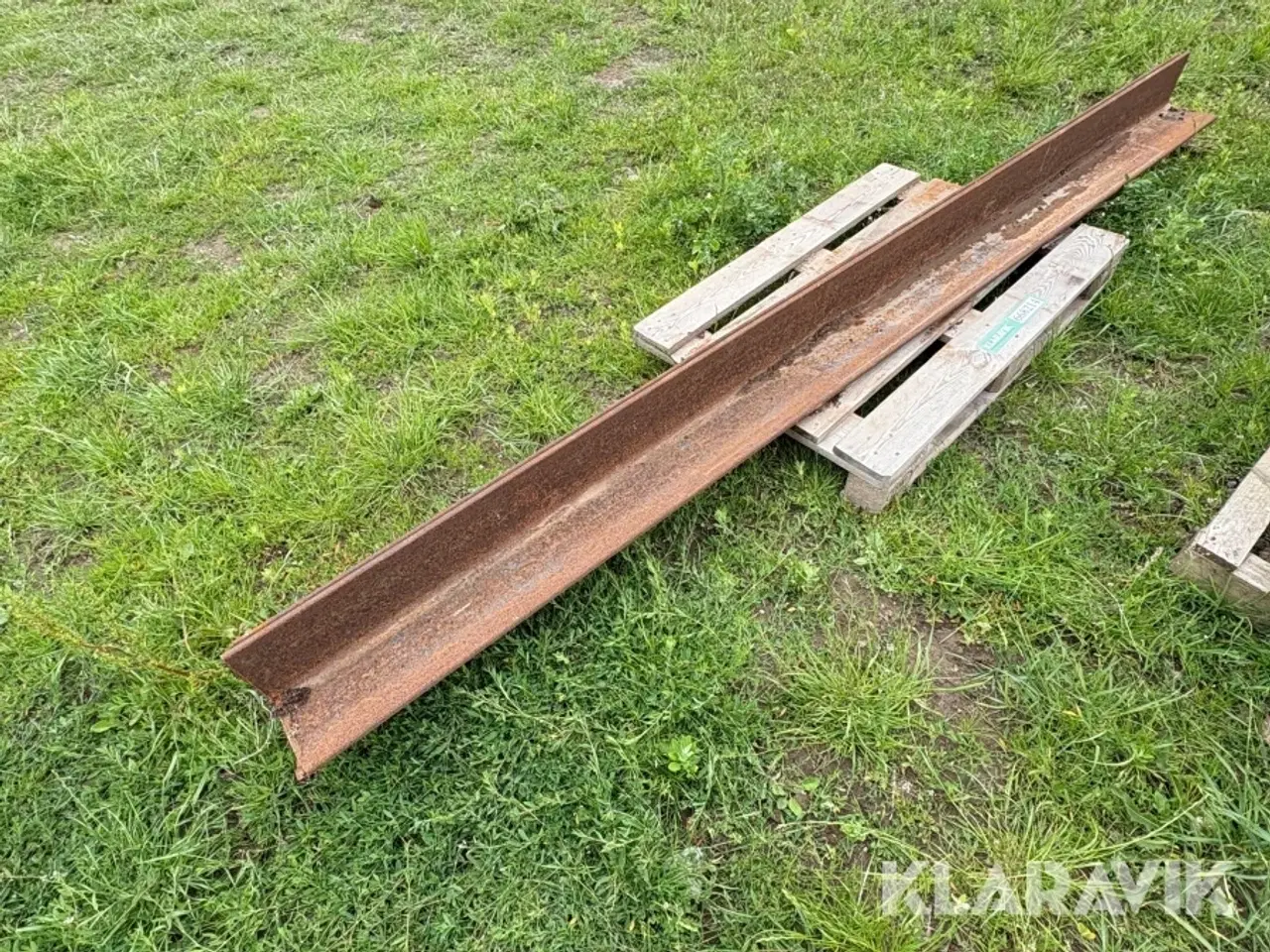 Billede 2 - Vinkeljern 2 styk