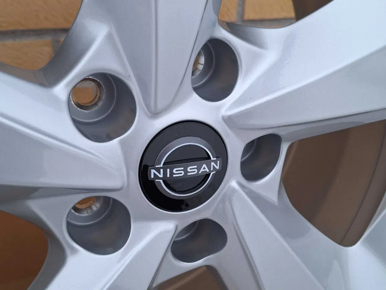 Billede 3 - Nissan Qashqai og X-trail 17" alufælge