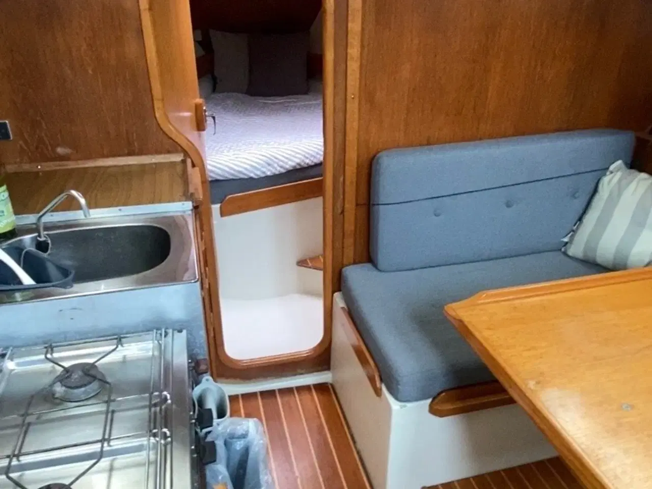 Billede 14 - Sejlklar Maxi Fenix Dinette