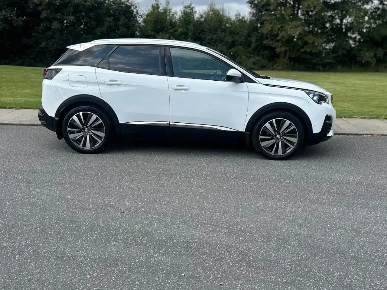 Billede 4 - Peugeot 3008 1,2 e-THP 130 Allure