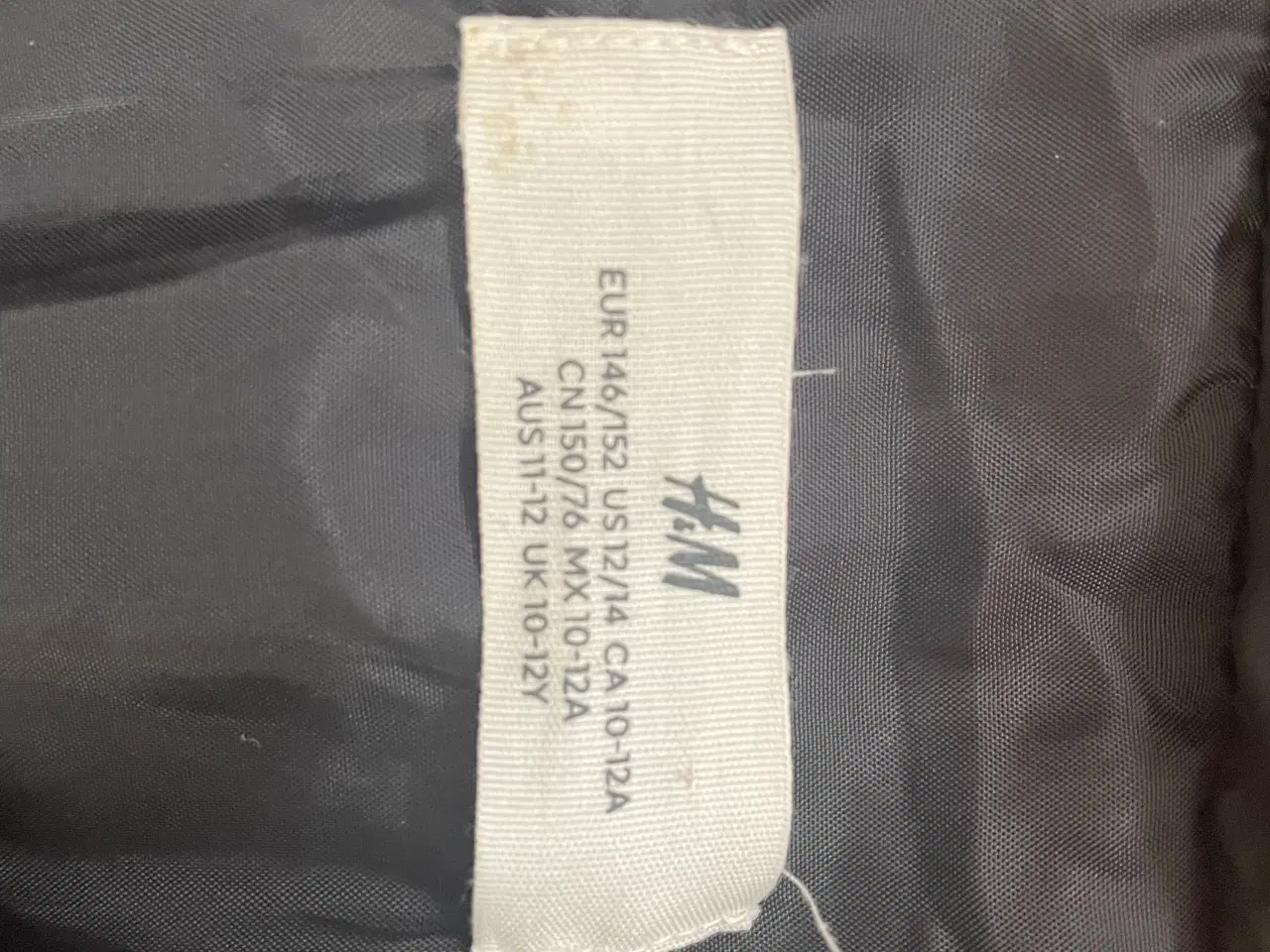 Billede 2 - Vest til pige