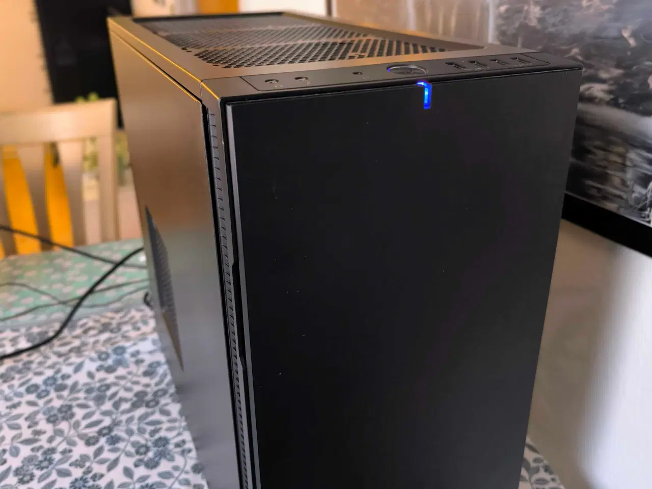 Billede 1 - Støjsvag Gaming-PC: i7-8086K Limited Edition & RTX