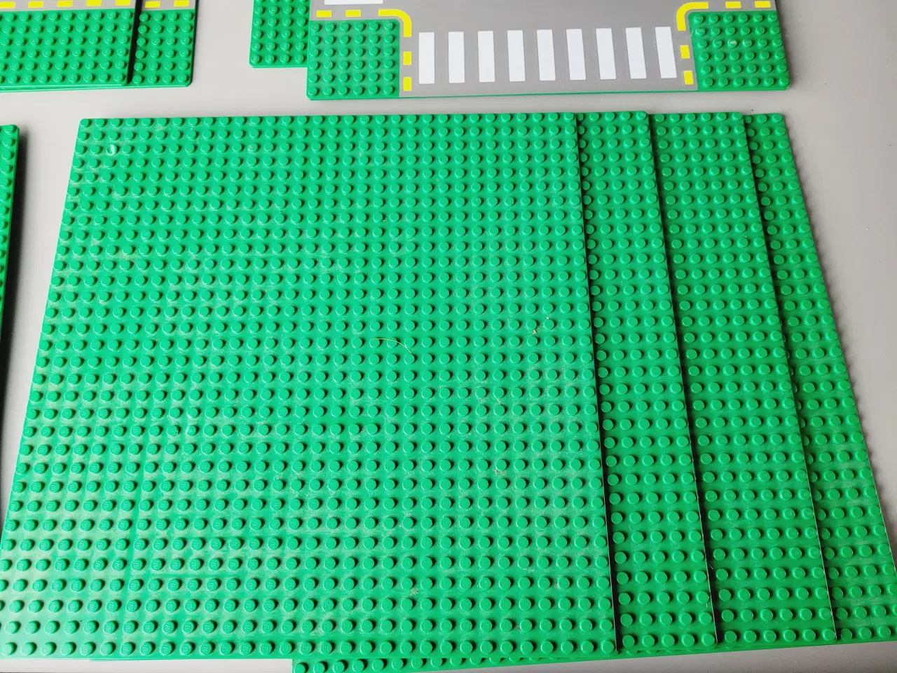 Billede 6 - ⭐️· Stort Sæt på 13 Originale LEGO Vejplader City