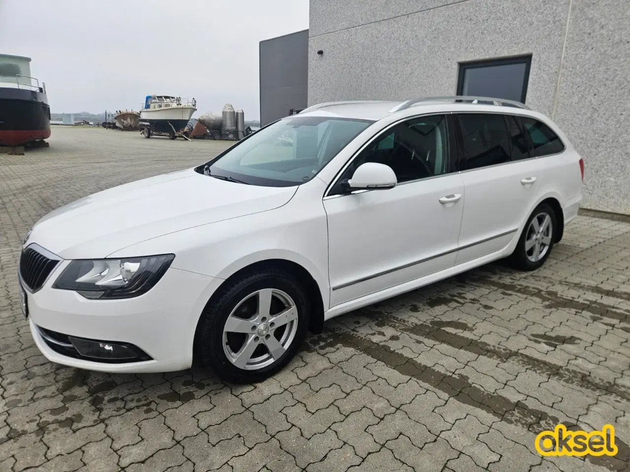 Billede 1 - Skoda Superb 2,0 TDi 140 Active Combi