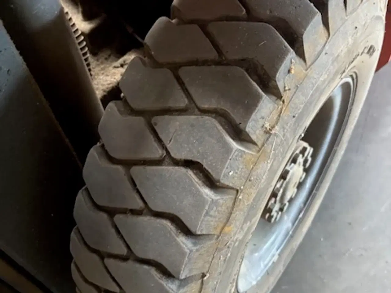 Billede 4 - Gaffel-truck HELI 2,5 ton 