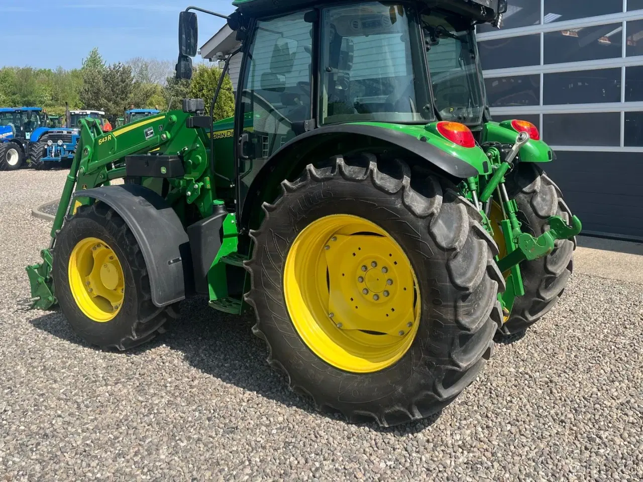 Billede 3 - John Deere 5115M Med frontlæsser, som ny