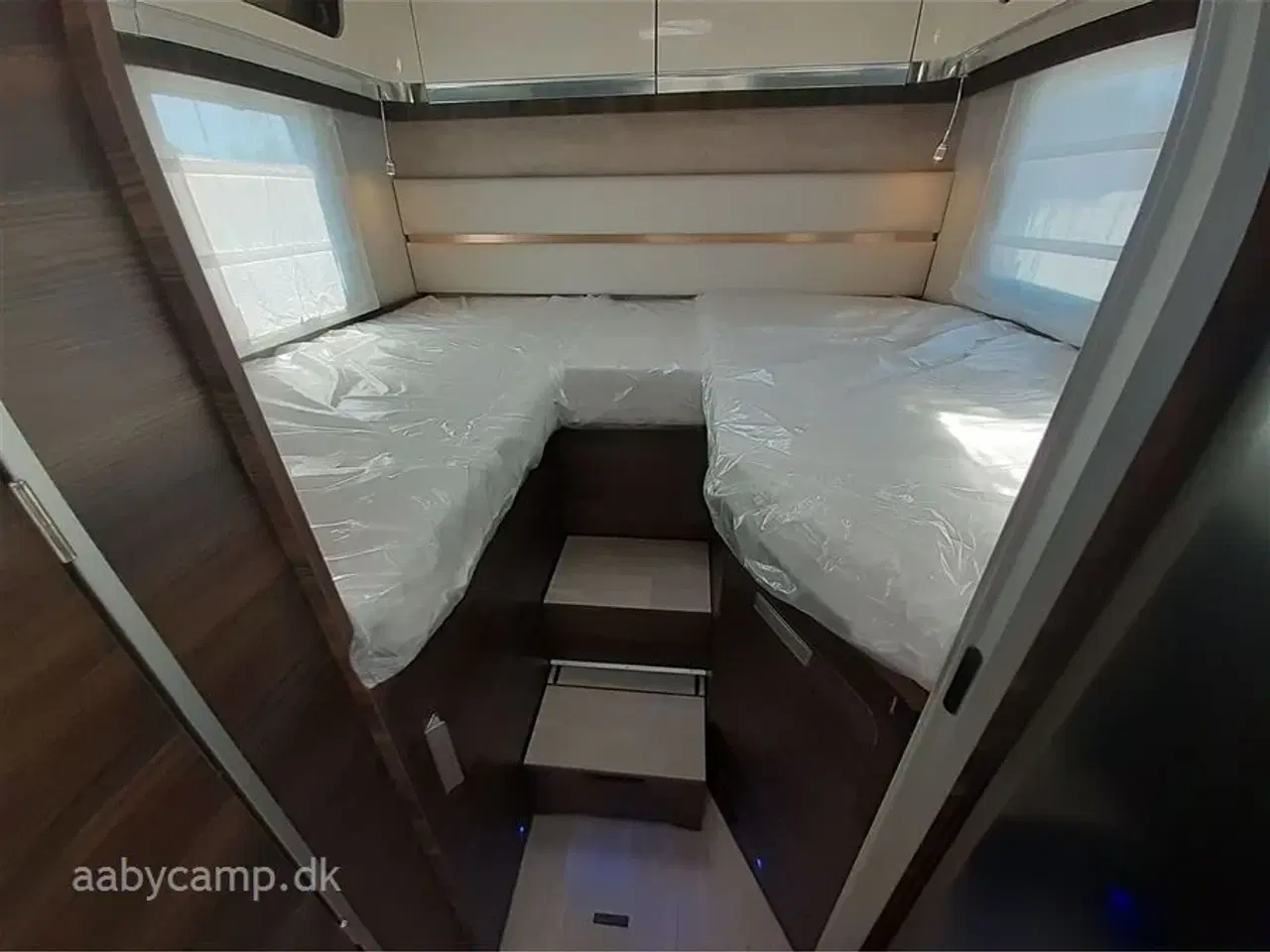 Billede 9 - 2022 - Laika Ecovip 3019 Automatgear. Solceller. Batteri. A/C. Markise. Plisse i front og side ruder. 160 Hk. undervognsbehandlet. kan vejes op til 3650 Kg.