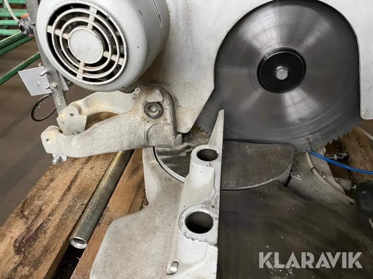 Billede 10 - Kap- og gæringssav Elumatic