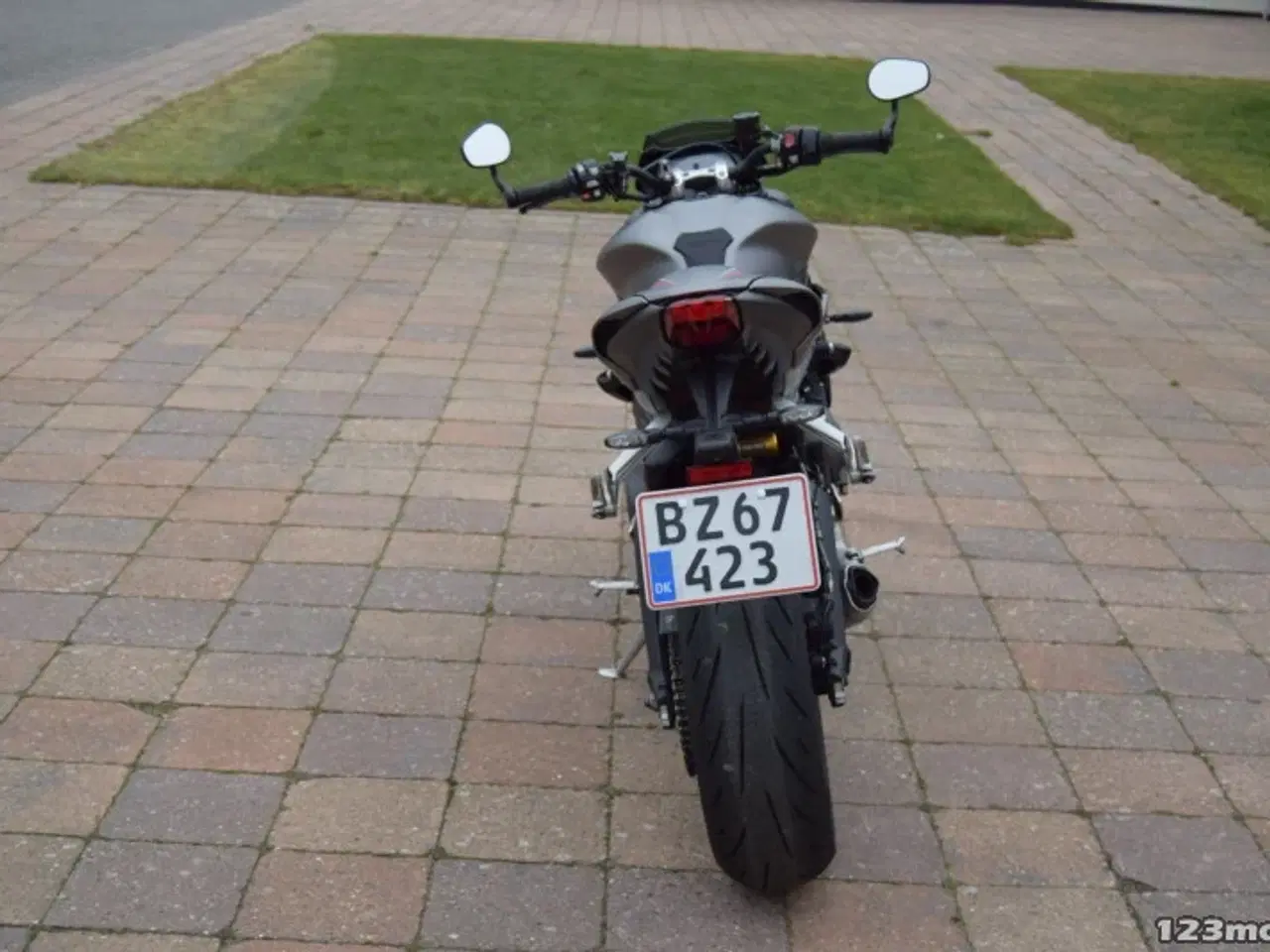 Billede 7 - Triumph Street Triple RS Naked bike