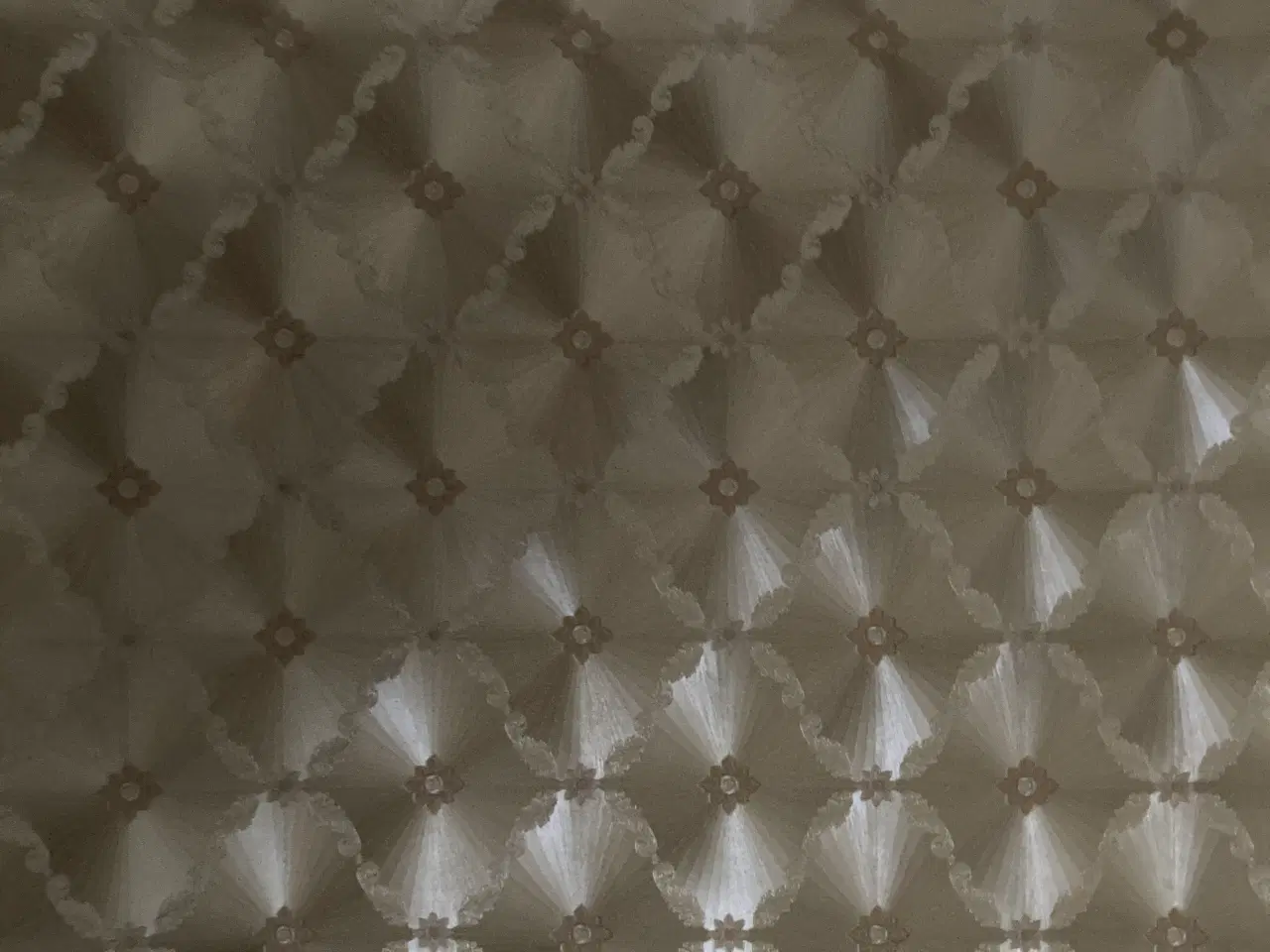 Billede 5 - Det smukkeste vilde unikke guldtapet.