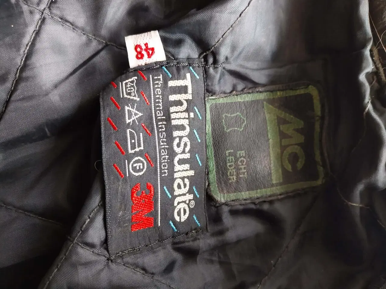 Billede 4 - Jakke + smækbuks str 48 kr. 450