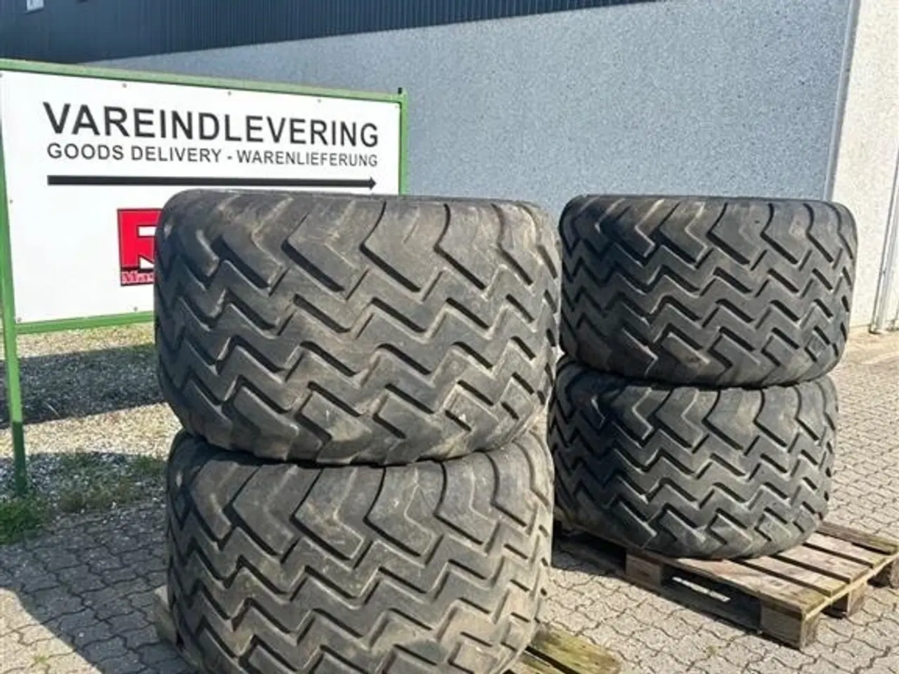 Billede 1 - Alliance 620/40 R22.5 m 8 huls fælge med plade i center