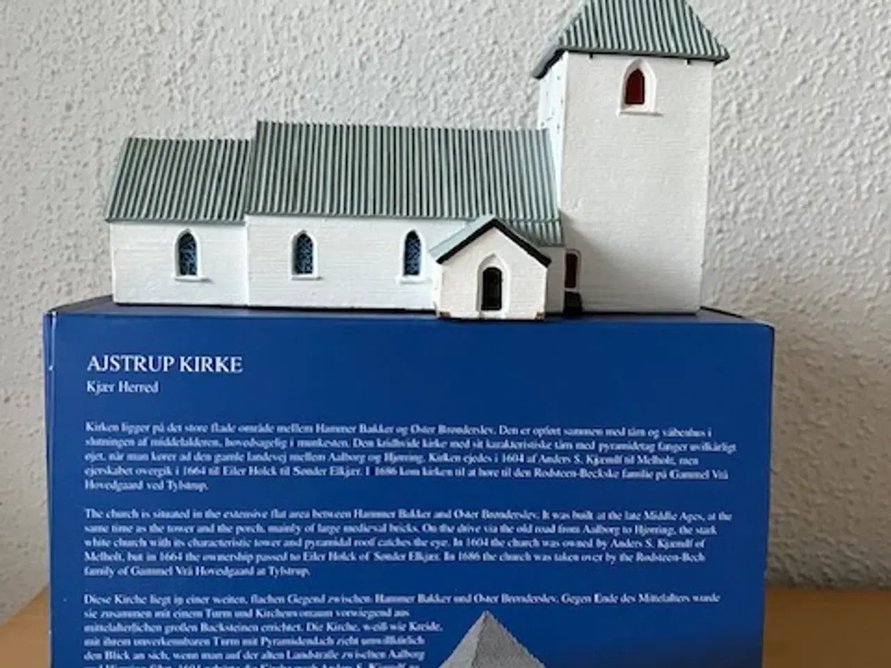 Billede 3 - Trip Trap Model Hus Ajstrup Kirke