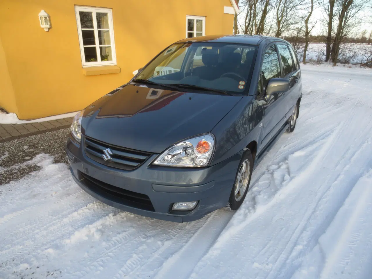 Billede 1 - Suzuki Liana 1.6 i St-car. Uden syn. 