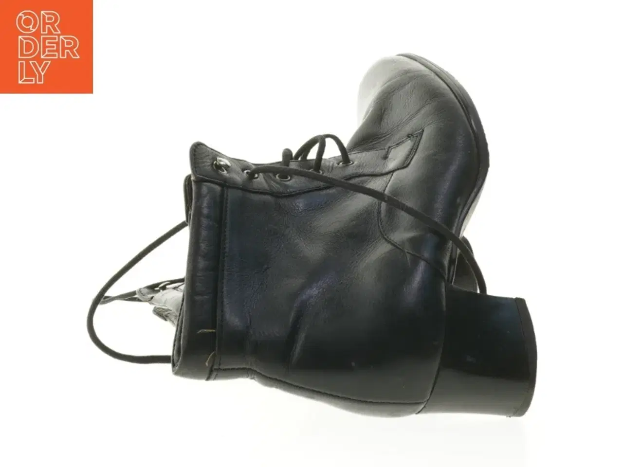 Billede 4 - Sort snørestøvle, størrelse 36 (str. 36 )