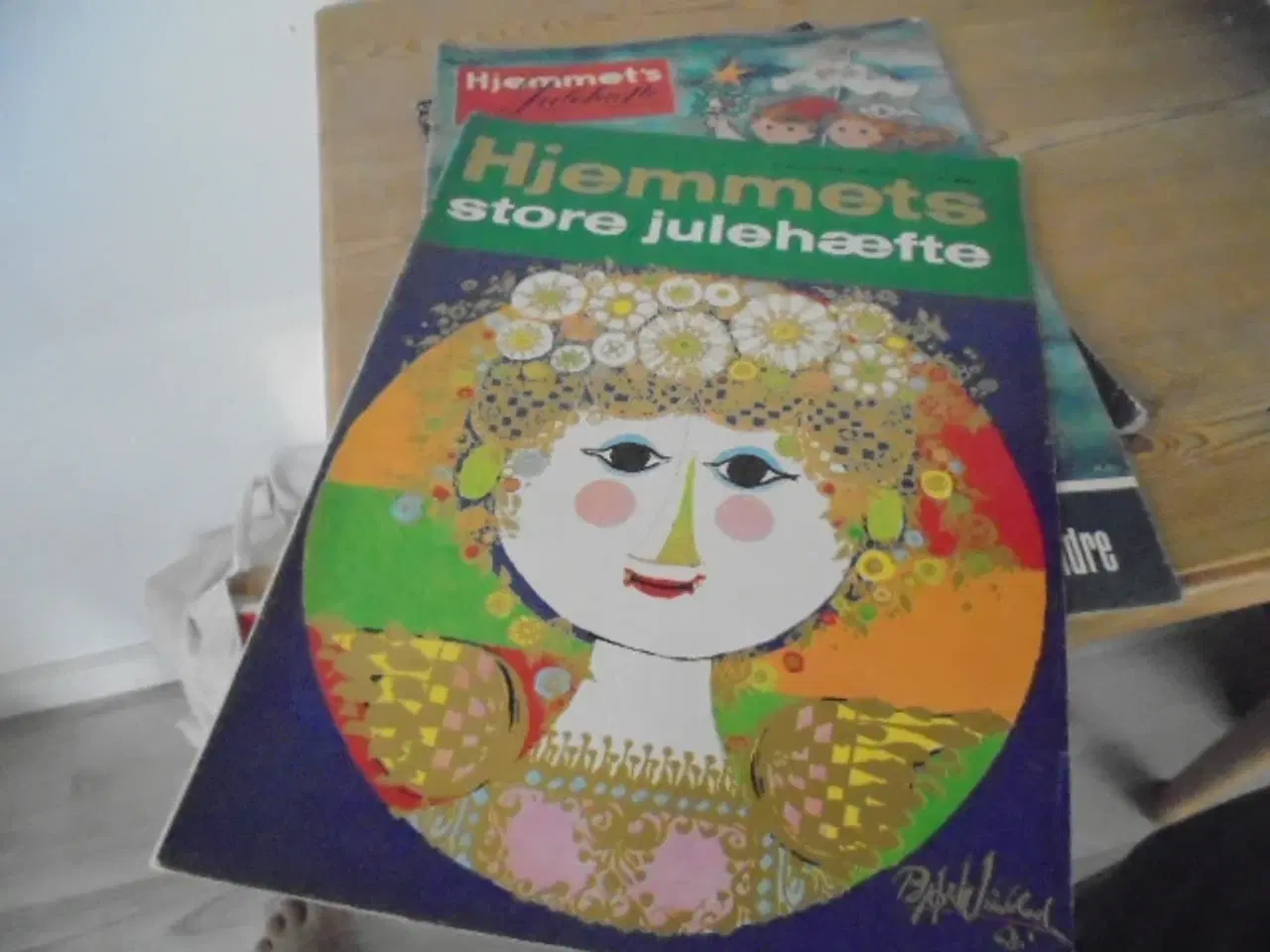 Billede 2 - 2 x Hjemmets Julehæfte – 1967 og -68