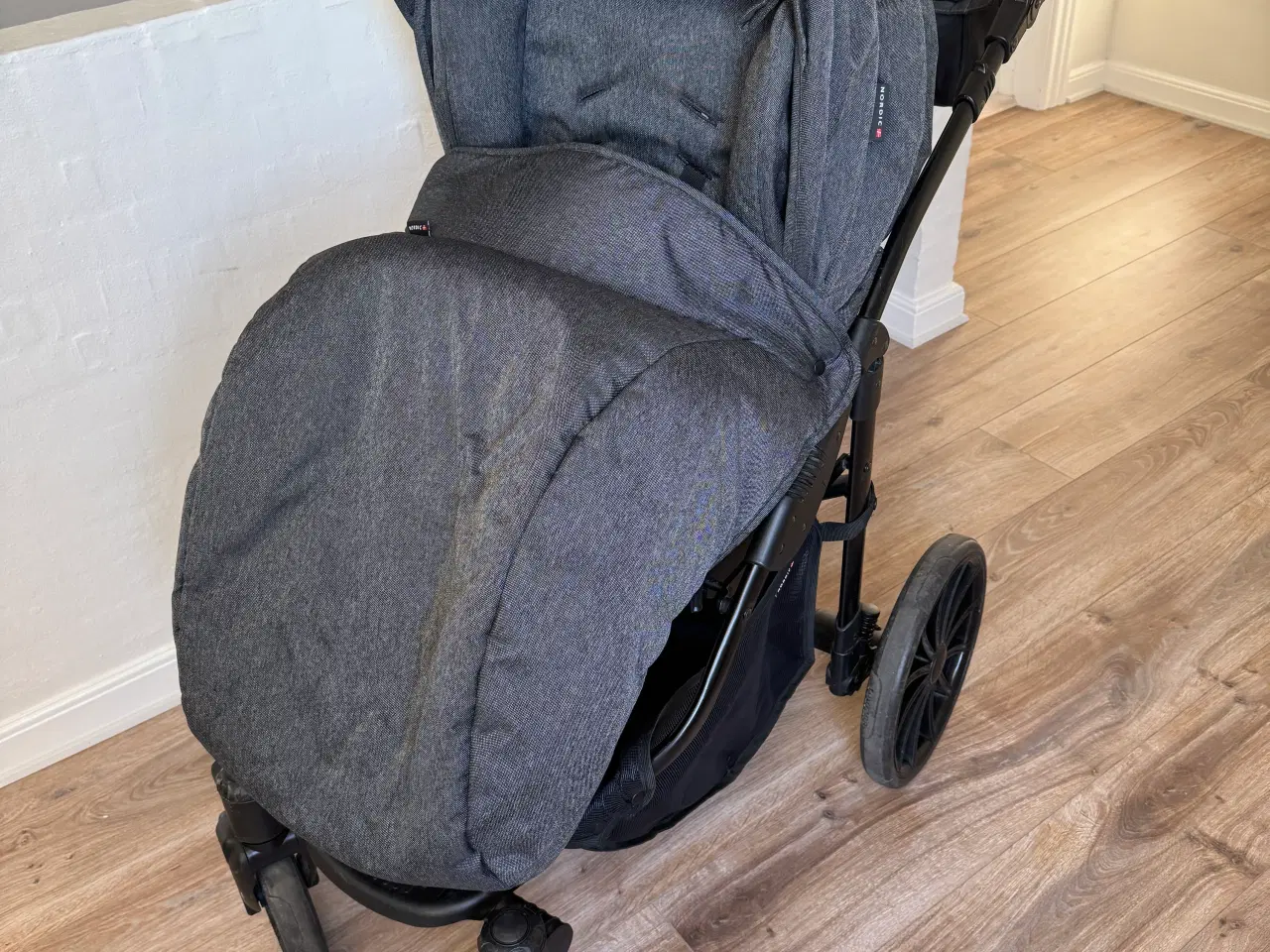 Billede 13 - Basson Nordic Lux barnevogn, Grey Melange