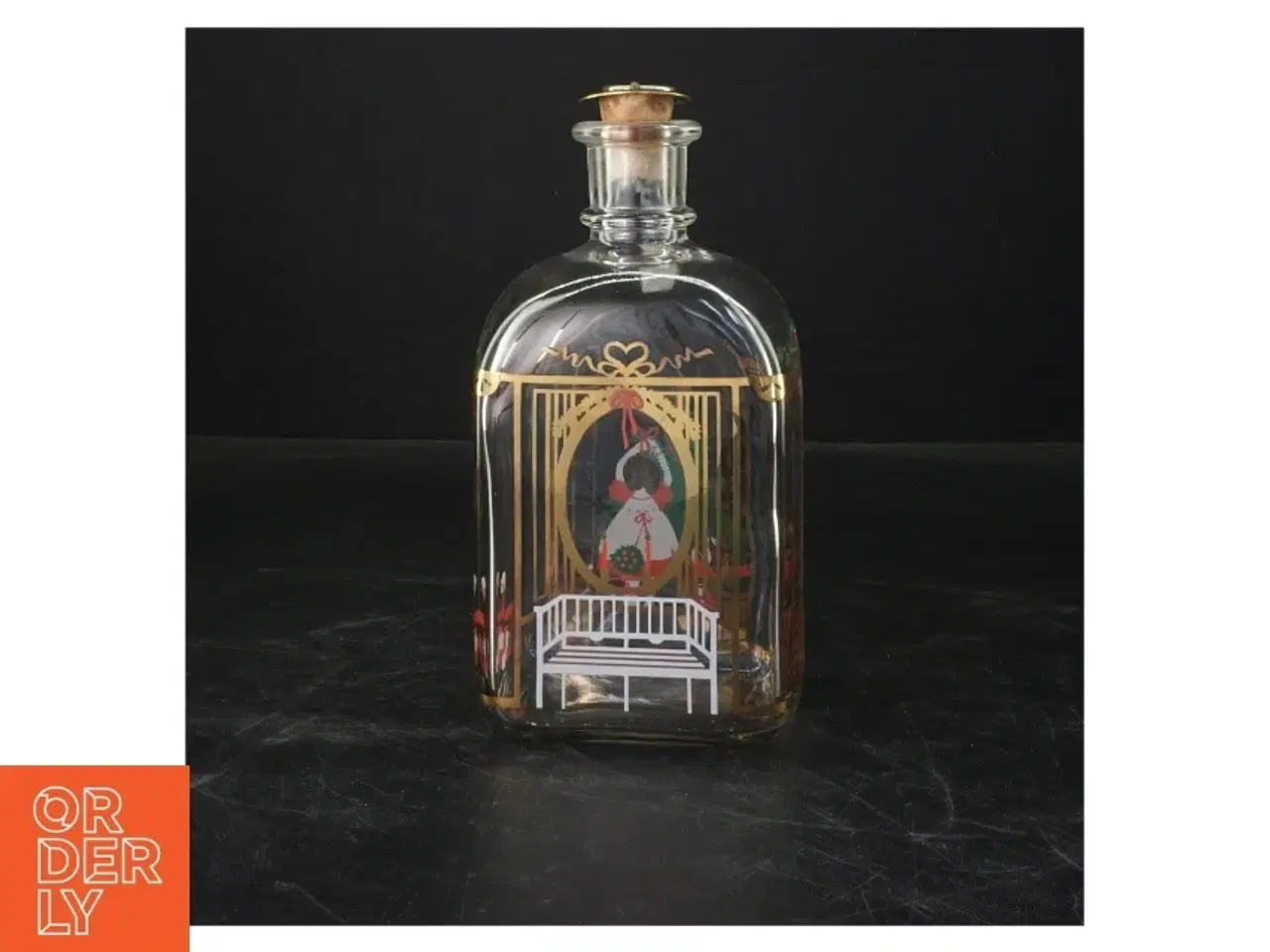 Billede 1 - Glasflaske med julemotiv fra Holmegaard (str. 19x9x7 cm)