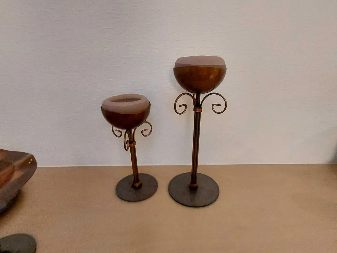 Billede 4 - Lampe,  opsats og 2 lysestager 