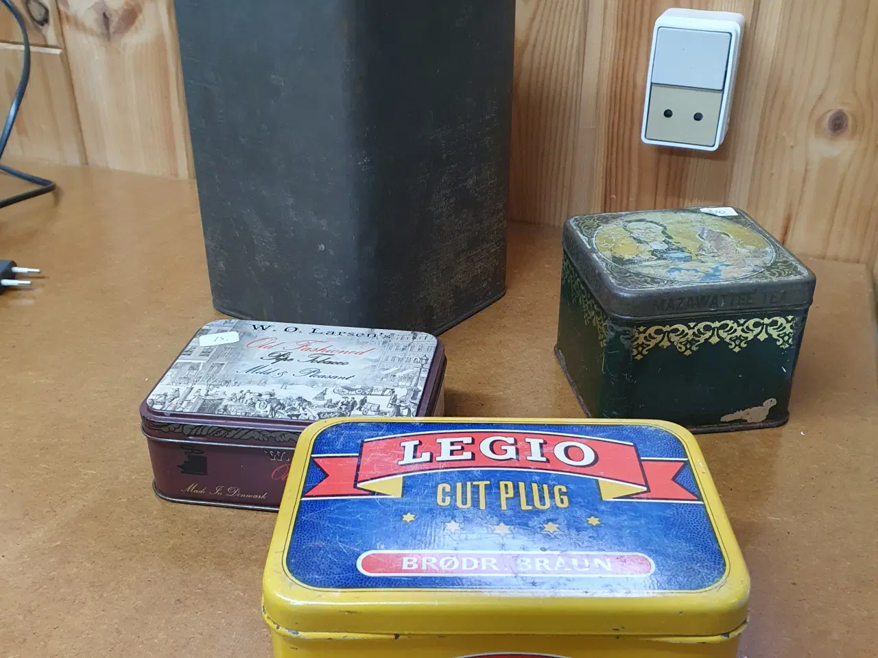 Billede 3 - Gl dåser